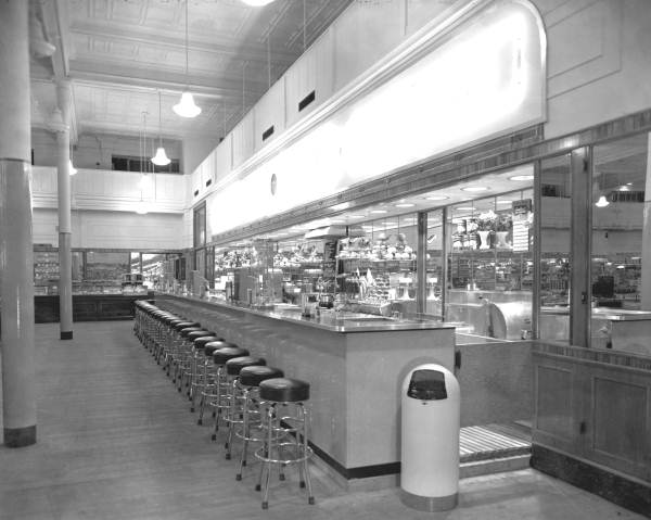 Kress Soda Fountain, Jacksonville, FL 1947